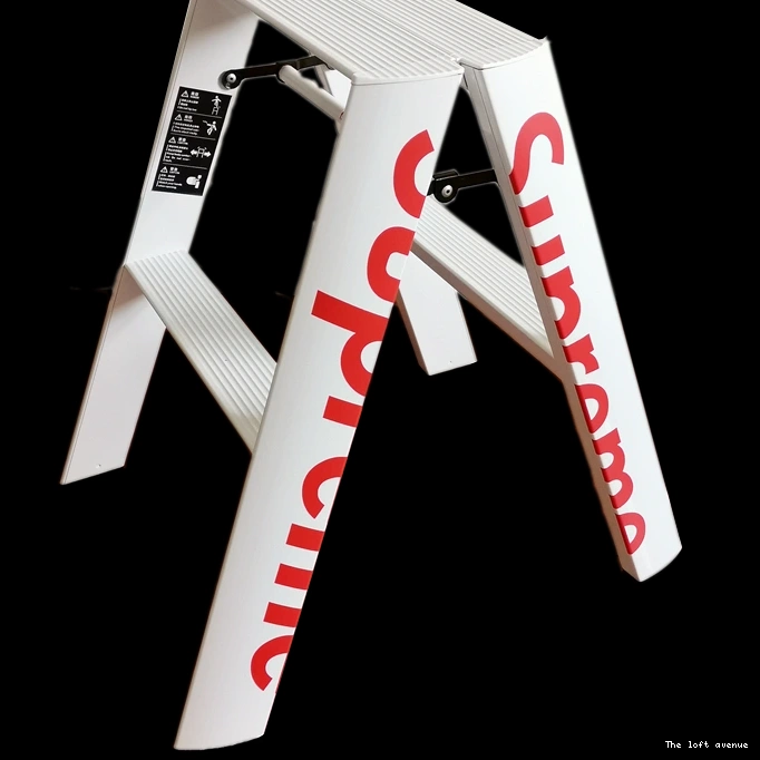 LADDER LUCANO STEP 0806
